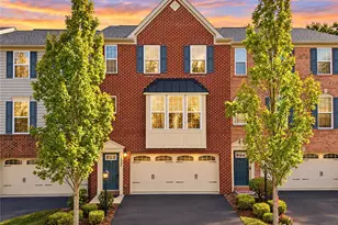 1502 Pointe View Dr, Adams Township, PA 16046 - Photo 1