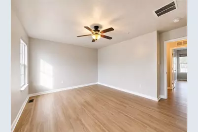 1502 Pointe View Dr, Adams Township, PA 16046 - Photo 22