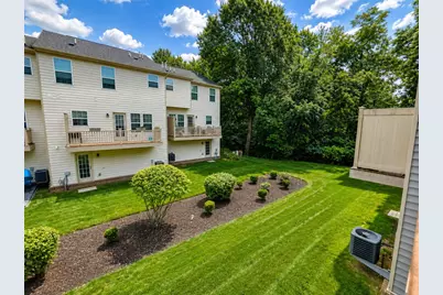 1502 Pointe View Dr, Adams Township, PA 16046 - Photo 6