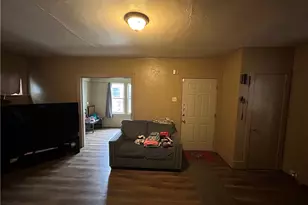 2605 Stewart St, McKeesport, PA 15132 - Photo 4