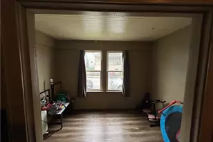 2605 Stewart St, McKeesport, PA 15132 - Photo 2