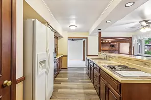 182 Upland Dr, Neshannock Township, PA 16105 - Photo 18
