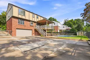 238 Oak Entrance Dr, Jefferson Hills, PA 15025 - Photo 40