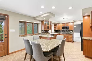 238 Oak Entrance Dr, Jefferson Hills, PA 15025 - Photo 14