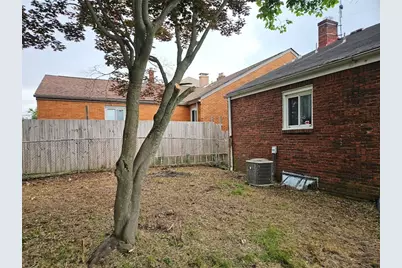11 Fairfield Ct, Pittsburgh, PA 15201 - Photo 4