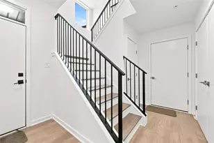 5571 Berlin Wy, Pittsburgh, PA 15201 - Photo 8