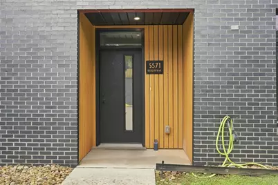 5571 Berlin Way, Pittsburgh, PA 15201 - Photo 4
