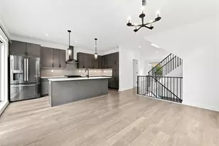 5571 Berlin Wy, Pittsburgh, PA 15201 - Photo 14