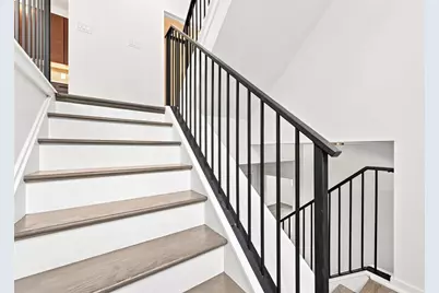 5571 Berlin Way, Pittsburgh, PA 15201 - Photo 12