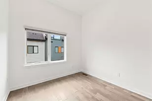5571 Berlin Wy, Pittsburgh, PA 15201 - Photo 32