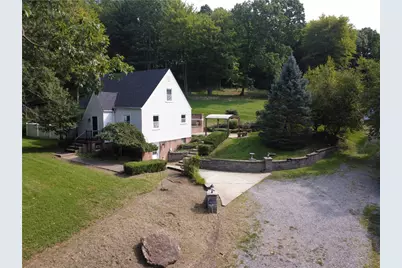 809 Franklin Rd, Pine Township, PA 16046 - Photo 1