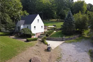 809 Franklin Rd, Pine Township, PA 16046 - Photo 1