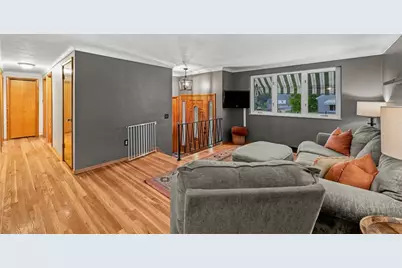 1011 Maryland Ave, Jeannette, PA 15644 - Photo 6
