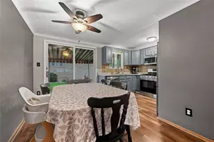 1011 Maryland Ave, Jeannette, PA 15644 - Photo 8