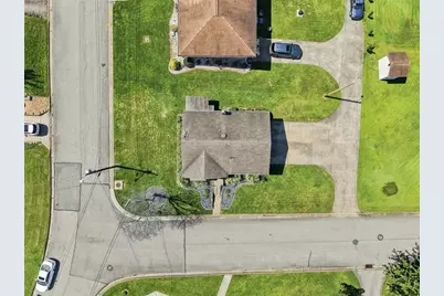 1011 Maryland Ave, Jeannette, PA 15644 - Photo 34