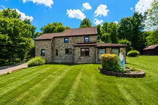 100 B St, Pittsburgh, PA 15235 - Photo 2