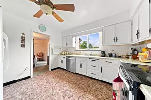 100 B St, Pittsburgh, PA 15235 - Photo 8