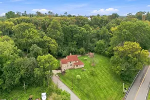 100 B St, Pittsburgh, PA 15235 - Photo 42
