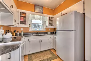 24 Observatory St, Manor, PA 15665 - Photo 6