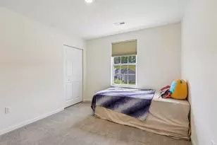 1105 Deerfield Dr, Pittsburgh, PA 15143 - Photo 22