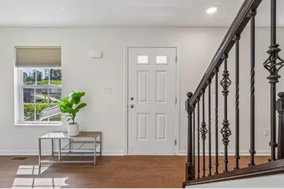 1105 Deerfield Drive, Pittsburgh, PA 15143 - Photo 2