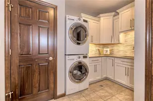 7353 Natalie Ln, North Huntingdon, PA 15642 - Photo 22