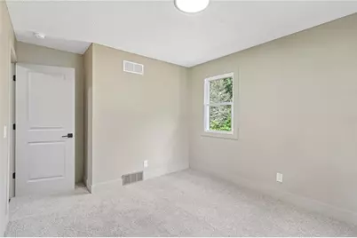 1130 Blue Sky Dr, Neshannock Township, PA 16105 - Photo 20
