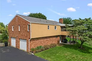 806 Longvue Dr, Chartiers, PA 15342 - Photo 34