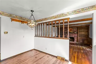 806 Longvue Dr, Chartiers, PA 15342 - Photo 16