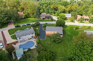 806 Longvue Dr, Chartiers, PA 15342 - Photo 38