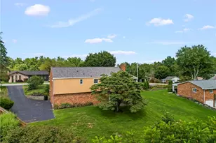 806 Longvue Dr, Chartiers, PA 15342 - Photo 36