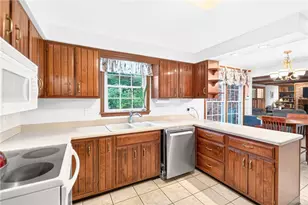 1502 Woodview Dr, Unity Township, PA 15601 - Photo 14