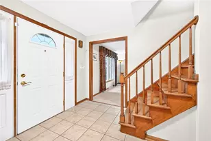 1502 Woodview Dr, Unity Township, PA 15601 - Photo 4