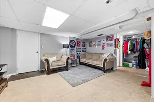 259 Meadowdell Dr, Pittsburgh, PA 15227 - Photo 26
