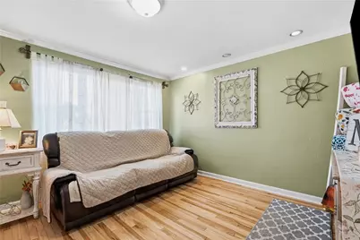 259 Meadowdell Drive, Pittsburgh, PA 15227 - Photo 4