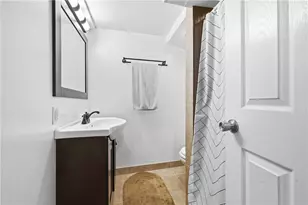 259 Meadowdell Dr, Pittsburgh, PA 15227 - Photo 28