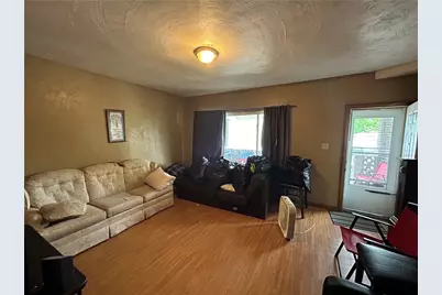 631 Allegheny Ave, Glassport, PA 15045 - Photo 2