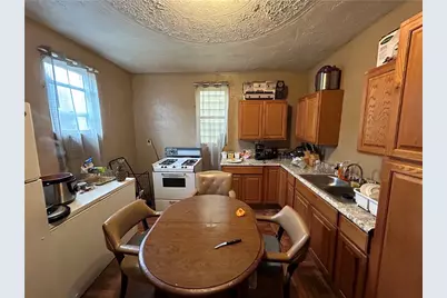 631 Allegheny Ave, Glassport, PA 15045 - Photo 4