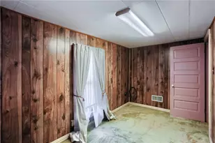 102 13th St, Ellwood City, PA 16117 - Photo 32