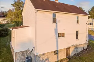 108 Oakwood Ave, Canton Township, PA 15301 - Photo 6