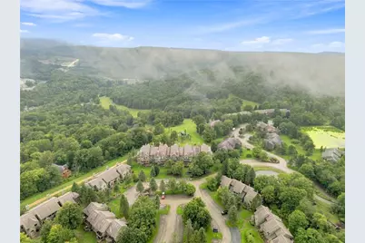 5312 Summit Dr, Hidden Valley, PA 15502 - Photo 2