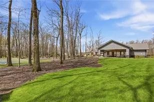 5312 Summit Dr, Hidden Valley, PA 15502 - Photo 42