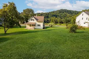 247 Railroad St, Hyde Park, PA 15641 - Photo 28