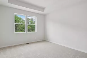 211 Muirfield Ct, Center Township, PA 16001 - Photo 36