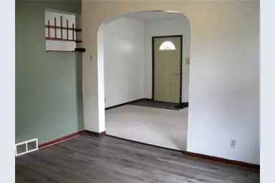 517 Sewickley Ave, Sewickley Township, PA 15637 - Photo 6