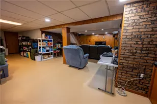 1017 Shenango Rd, Chippewa Township, PA 15010 - Photo 14