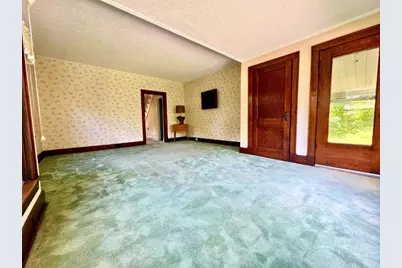 737 Osborne Ln, Moon/Crescent Twp, PA 15046 - Photo 10