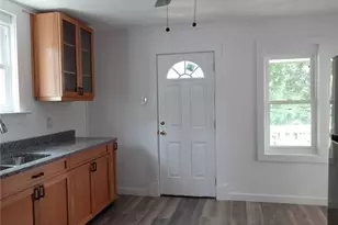235 Wayne St, Baden, PA 15005 - Photo 2