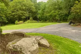 518 Cooney Hollow Rd, Economy, PA 15143 - Photo 16