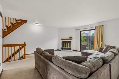 112 Longfellow Court, Pittsburgh, PA 15218 - Photo 2